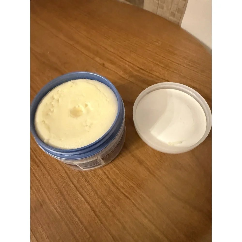 St. Ives Renewing Collagen Elastin In-Shower Exfoliating Body Polish HTF